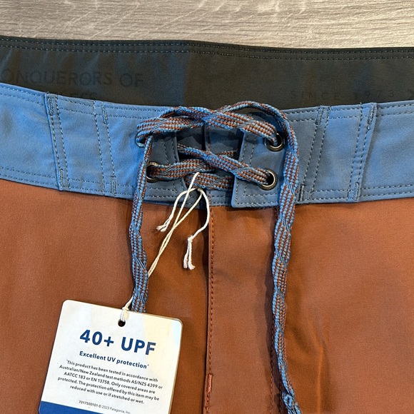 PATAGONIA | Men's Hydropeak Boardshorts - 18" - Picture 3 of 7